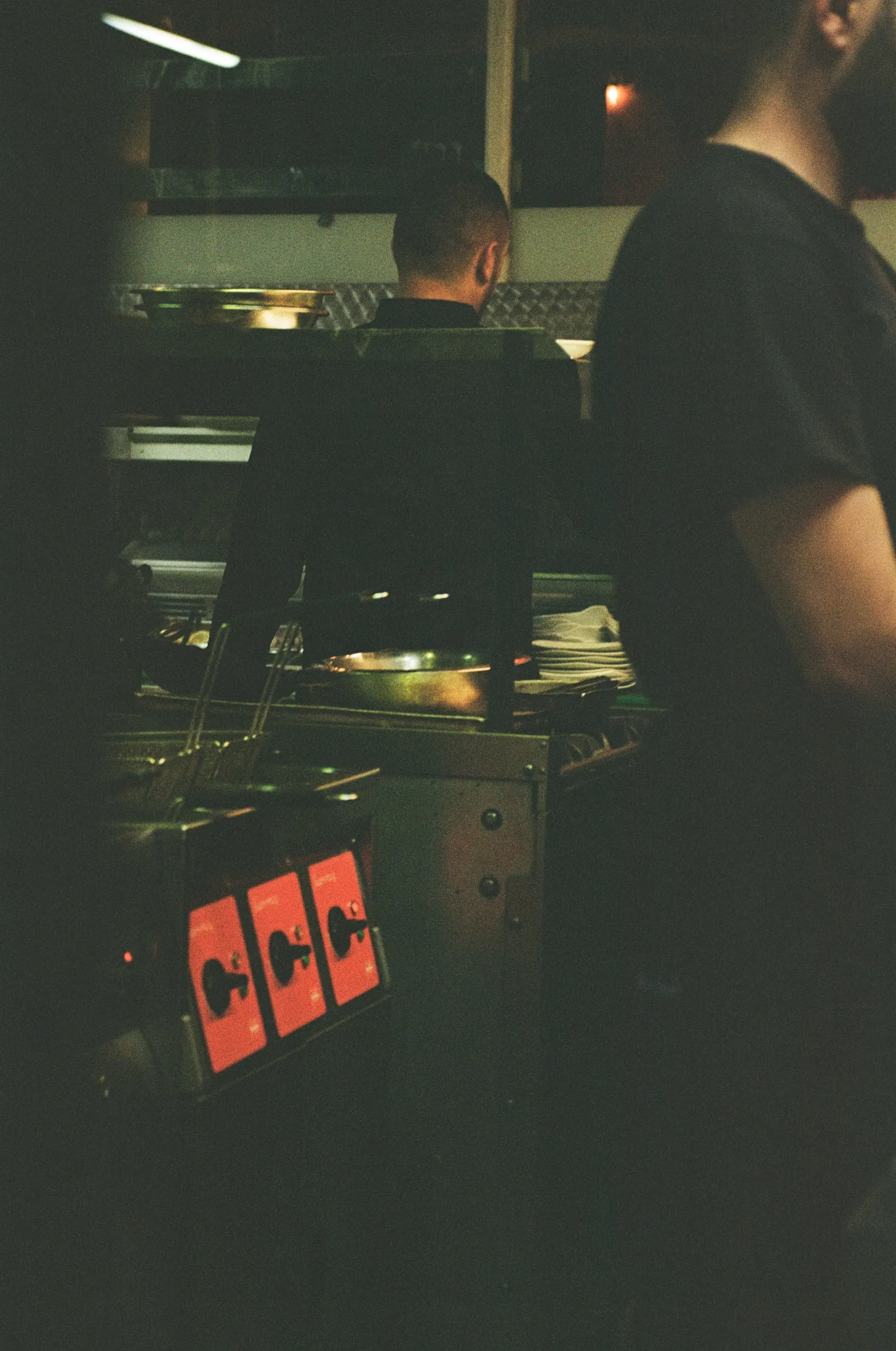 MCR 24 W — frame 09
